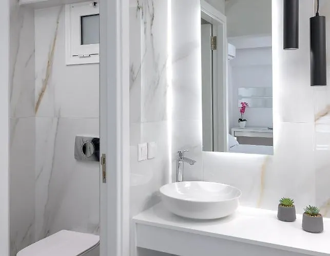 Harmony Elegant 公寓 *